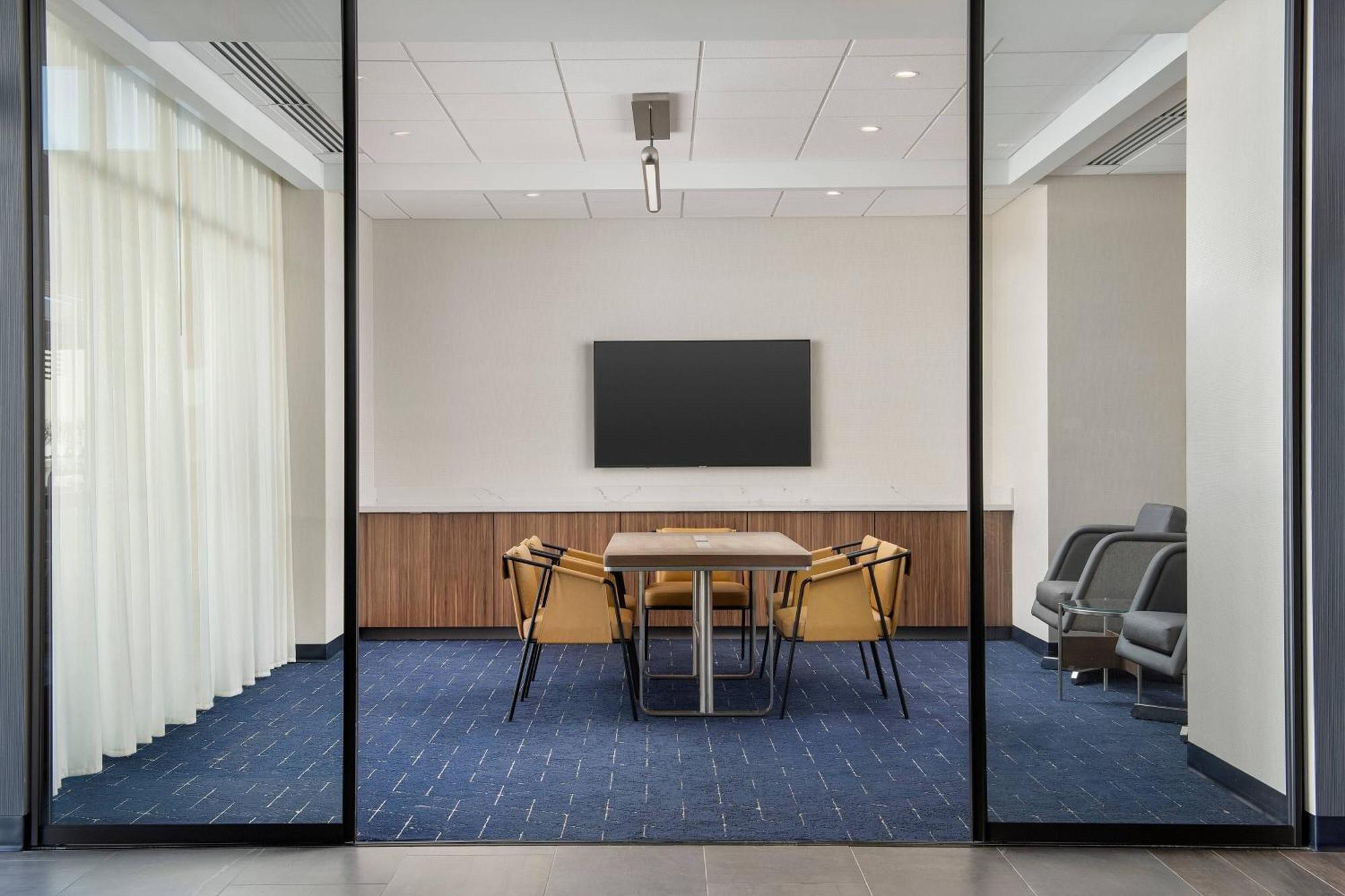 Courtyard By Marriott Indianapolis Plainfield Hotel Екстериор снимка