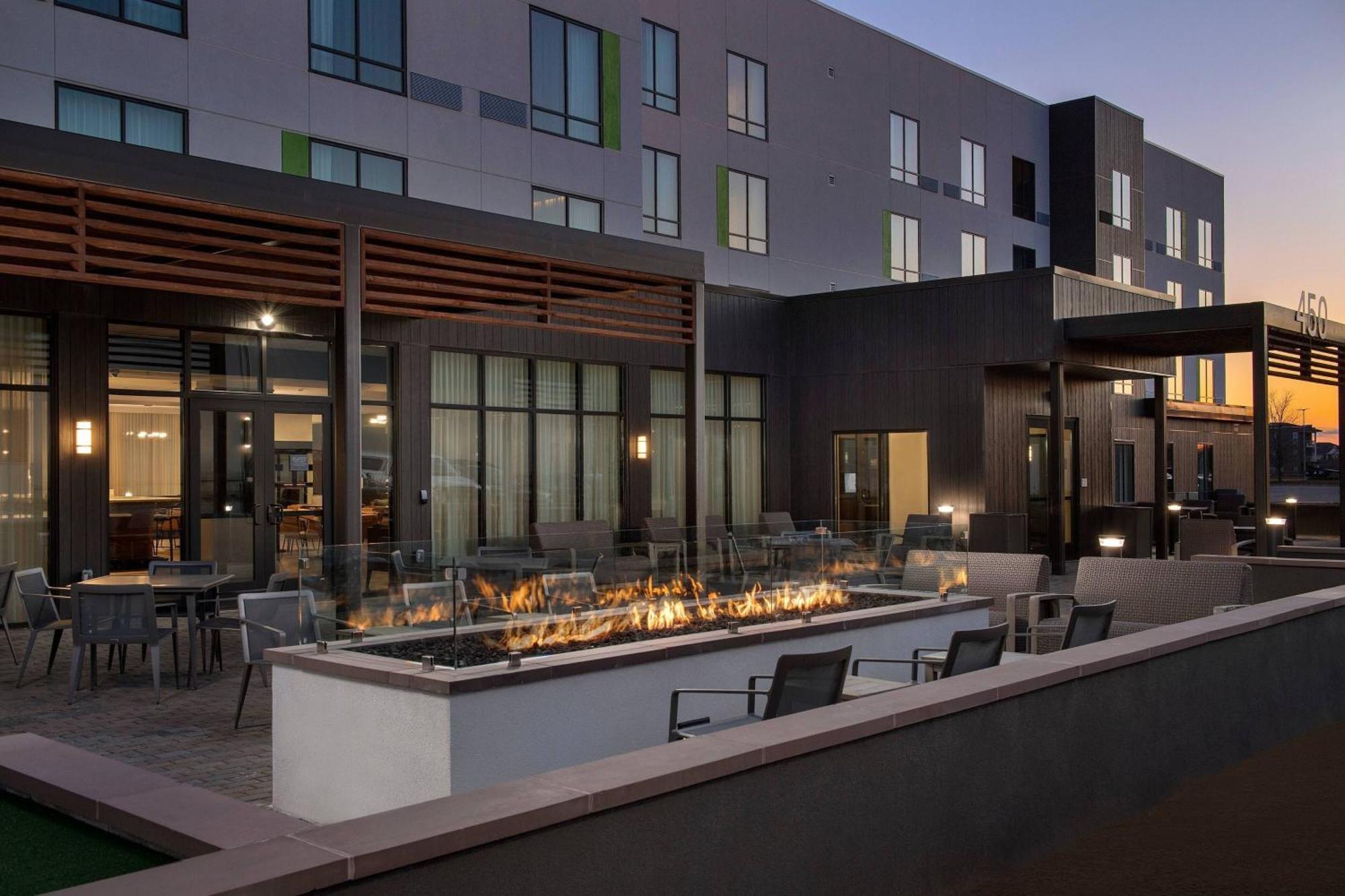 Courtyard By Marriott Indianapolis Plainfield Hotel Екстериор снимка