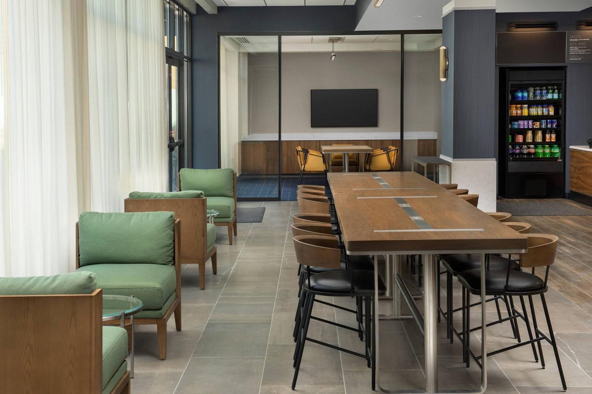 Courtyard By Marriott Indianapolis Plainfield Hotel Екстериор снимка